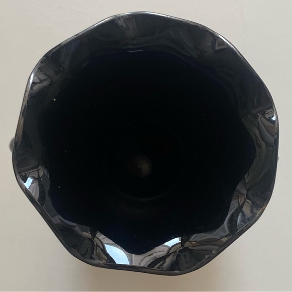 Antique Vase Dark Purple / Black - Picture 4 of 11